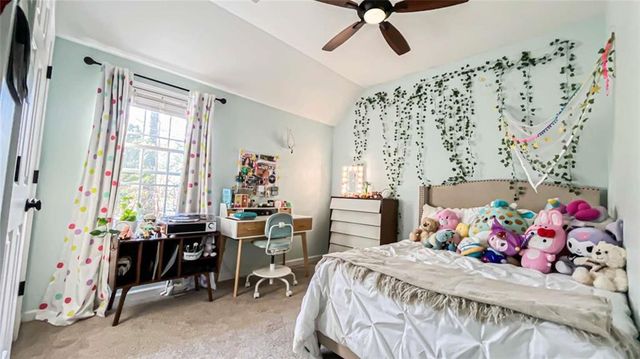 1951 Barrett Knoll NW Circle, Kennesaw, GA 30152