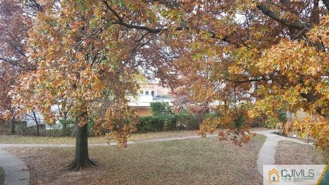 57 Judson Street 1B, Edison, NJ 08837