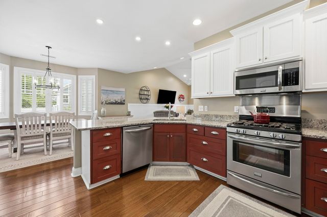 332 Waties Dr., Murrells Inlet, SC 29576