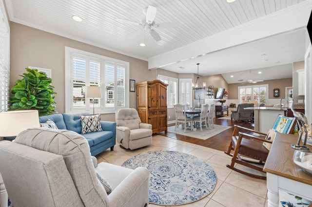 332 Waties Dr., Murrells Inlet, SC 29576