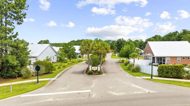 332 Waties Dr., Murrells Inlet, SC 29576