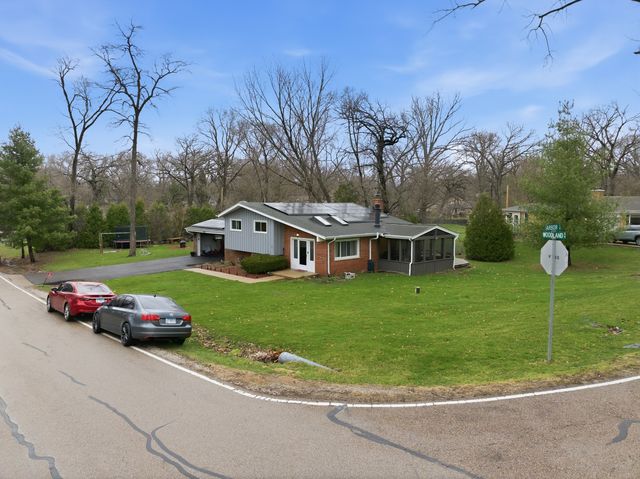 3N539 Woodland Avenue, West Chicago, IL 60185