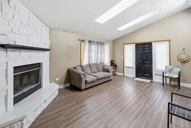 3N539 Woodland Avenue, West Chicago, IL 60185
