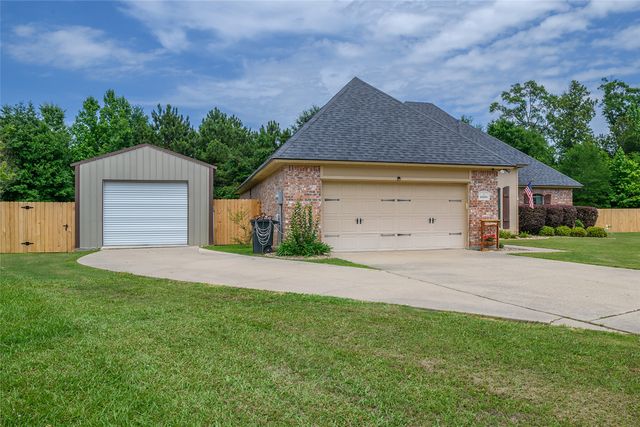 6899 Brighton Oak Circle, Keithville, LA 71047
