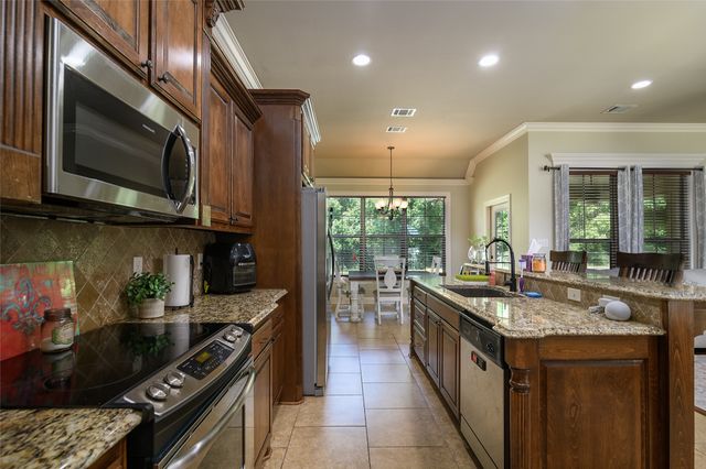 6899 Brighton Oak Circle, Keithville, LA 71047