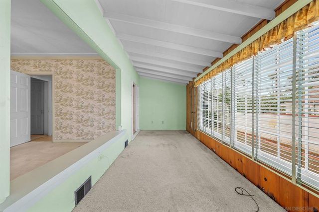 700 E 1st, National City, CA 91950