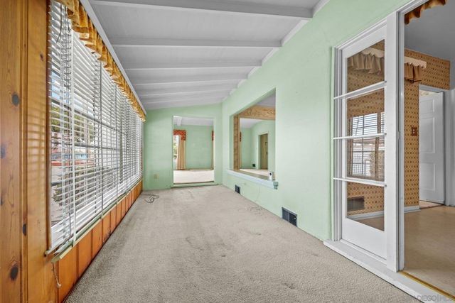 700 E 1st, National City, CA 91950