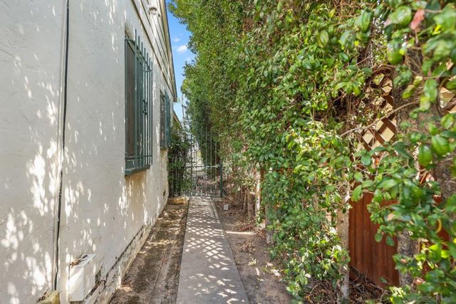 700 E 1st, National City, CA 91950