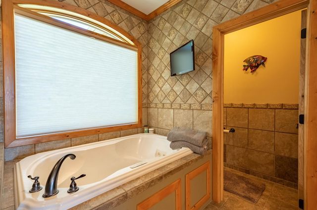 5323 S Pine Street, Beaverton, MI 48612