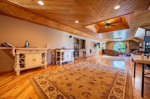 5323 S Pine Street, Beaverton, MI 48612