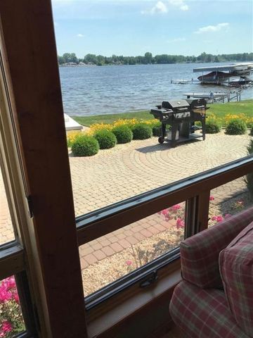 5323 S Pine Street, Beaverton, MI 48612