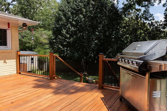 101 W Hills Terrace, Dickson, TN 37055