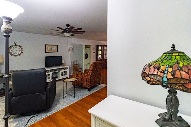 101 W Hills Terrace, Dickson, TN 37055