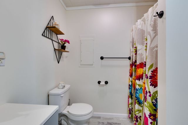 101 W Hills Terrace, Dickson, TN 37055