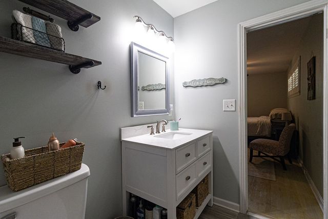 101 W Hills Terrace, Dickson, TN 37055