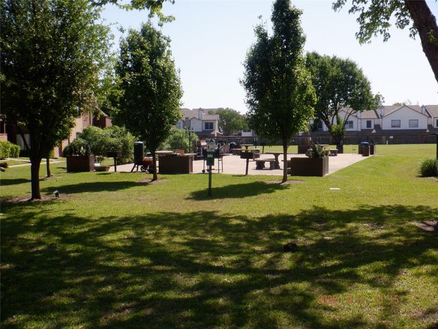 1700 Baird Farm Cir Circle 1205, Arlington, TX 76006