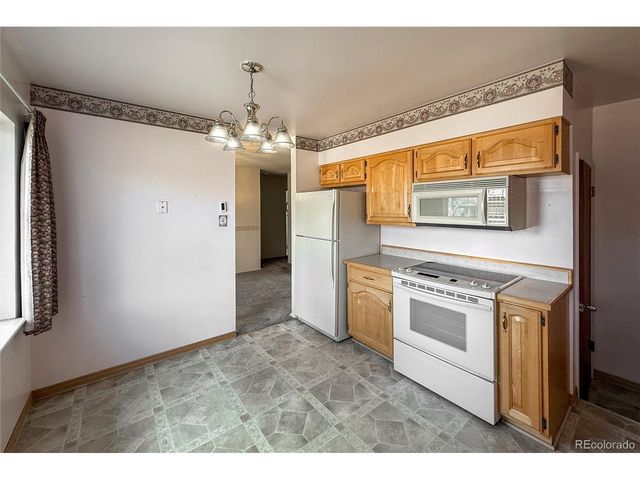 12187 W New Mexico Pl, Lakewood, CO 80228