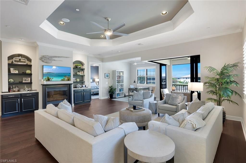 9684 Montelanico LOOP 204, NAPLES, FL 34119 — exterior
