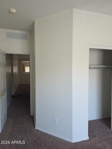 1064 S JESSE Place, Chandler, AZ 85286