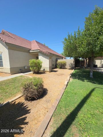 1064 S JESSE Place, Chandler, AZ 85286