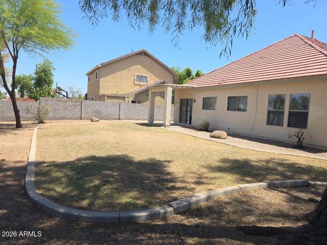 1064 S JESSE Place, Chandler, AZ 85286