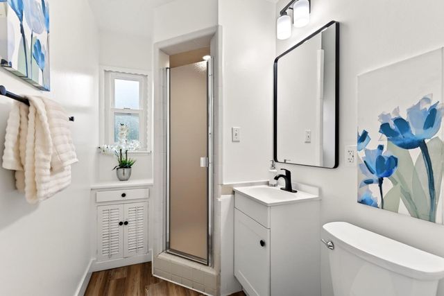 678 Benvenue Avenue, Los Altos, CA 94024