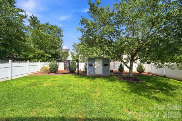 19126 Kanawha Drive 69, Cornelius, NC 28031