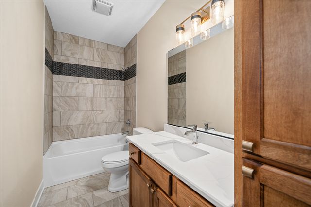 3320 SE 96th Street, Runnells, IA 50237