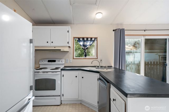 4515 SE Inwood Lane, Port Orchard, WA 98367