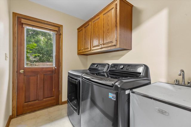3819 Canada Goose CROSSING, Racine, WI 53403