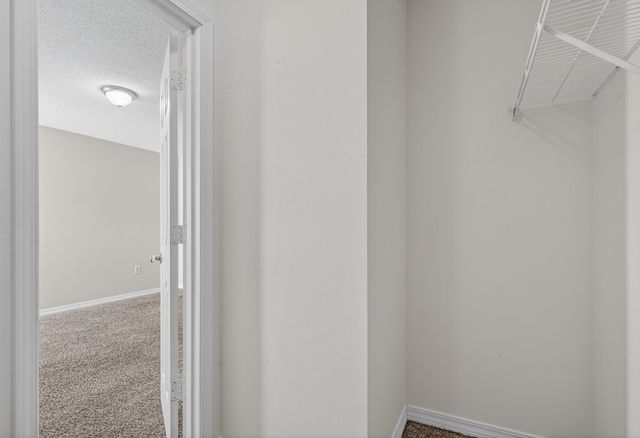 1826 Pointed Leaf Lane, Fort Walton Beach, FL 32547