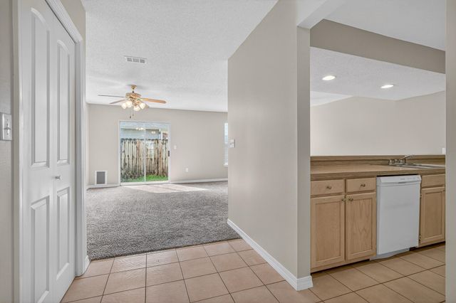 1826 Pointed Leaf Lane, Fort Walton Beach, FL 32547