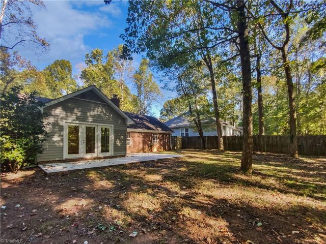 4004 Baywater Point, High Point, NC 27265