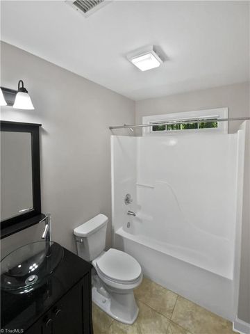 4004 Baywater Point, High Point, NC 27265