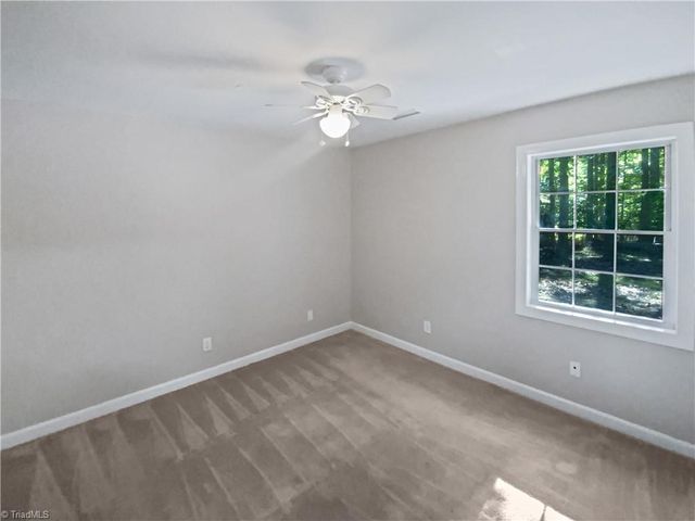 4004 Baywater Point, High Point, NC 27265
