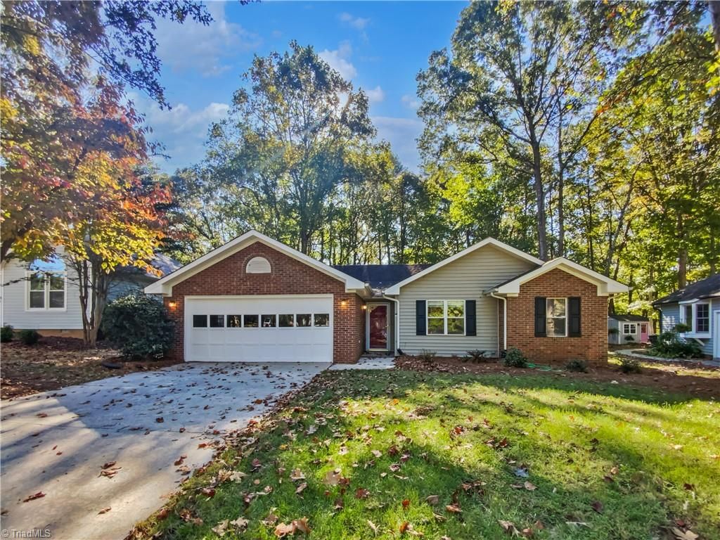 4004 Baywater Point, High Point, NC 27265