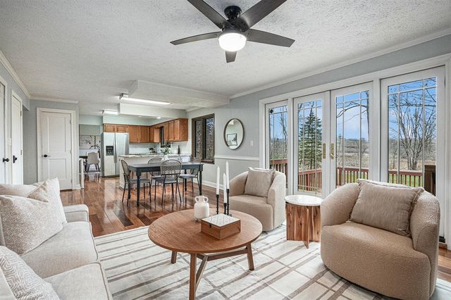 2569 Ridgewood Trail, Berrien Springs, MI 49103