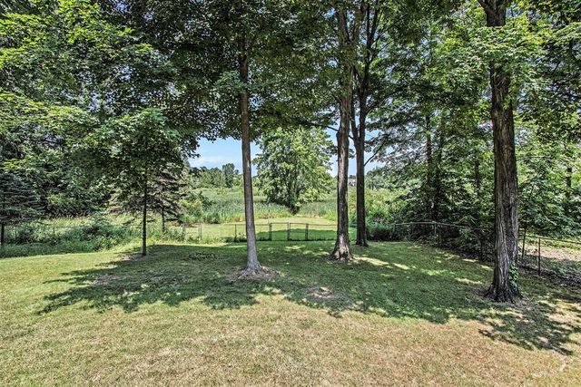 2569 Ridgewood Trail, Berrien Springs, MI 49103