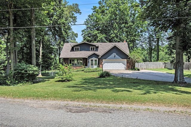 2569 Ridgewood Trail, Berrien Springs, MI 49103