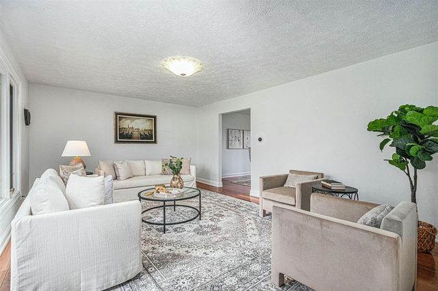 2569 Ridgewood Trail, Berrien Springs, MI 49103