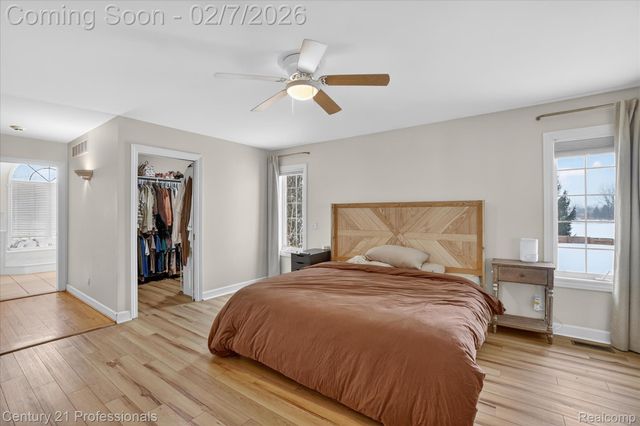 56500 12 Mile Road, Lyon Charter Township, MI 48165