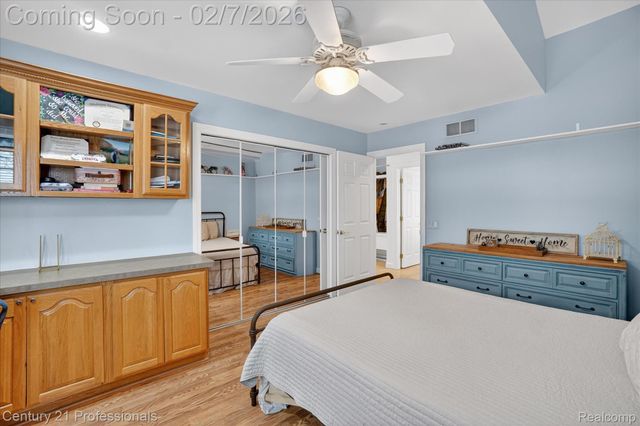 56500 12 Mile Road, Lyon Charter Township, MI 48165