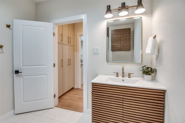 602 Brooks Avenue, Dallas, TX 75208