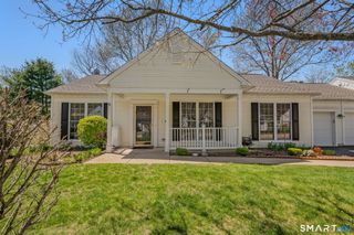 6 Cypress Way, Waterford, CT 06385