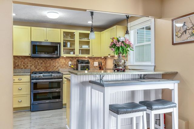 165 Union Street, Portsmouth, NH 03801