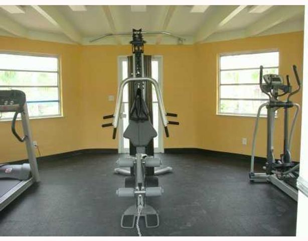 770 SE 2nd Avenue E205, Deerfield Beach, FL 33441