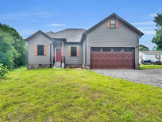 4 Young Branch Rd, Dixon Springs, TN 37057