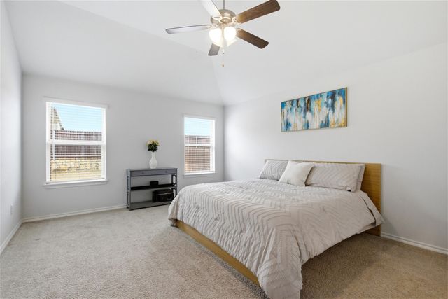 1016 Eastland Lane, Aubrey, TX 76227