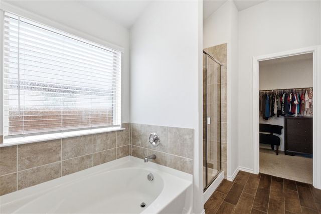 1016 Eastland Lane, Aubrey, TX 76227