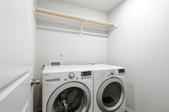 1016 Eastland Lane, Aubrey, TX 76227